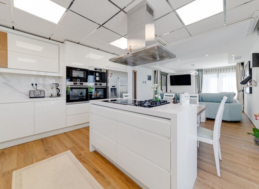 Reventa - Villa - Torrevieia - Torrevieja