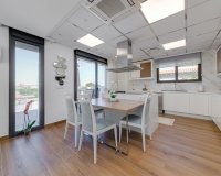 Reventa - Villa - Torrevieia - Torrevieja