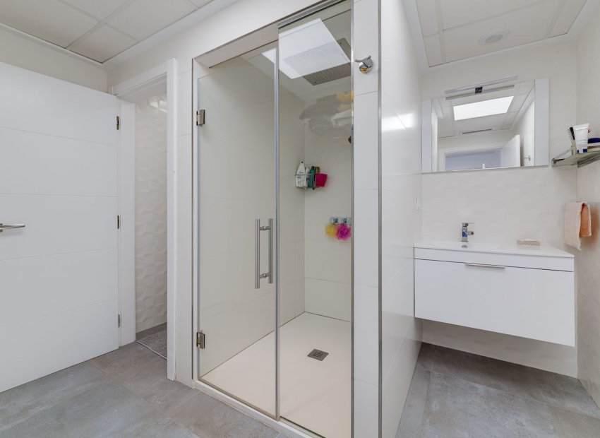 Reventa - Villa - Torrevieia - Torrevieja