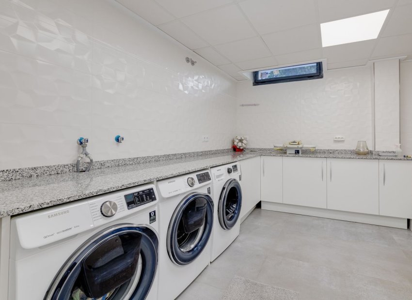 Reventa - Villa - Torrevieia - Torrevieja