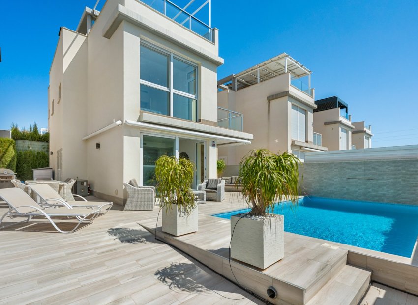 Reventa - Villa - Torrevieia - Torrevieja