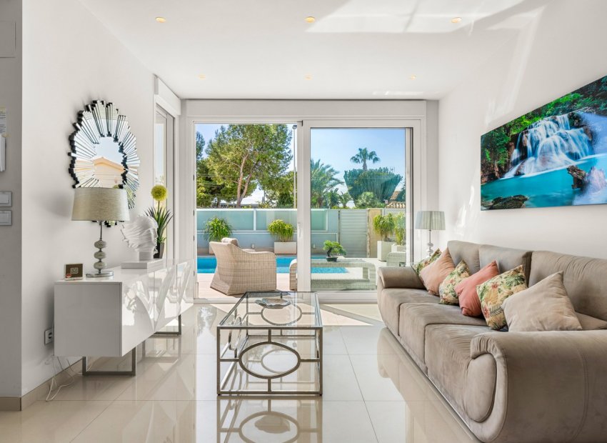 Reventa - Villa - Torrevieia - Torrevieja