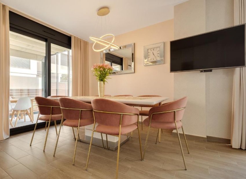 Reventa - Villa - Torrevieia - Torrevieja