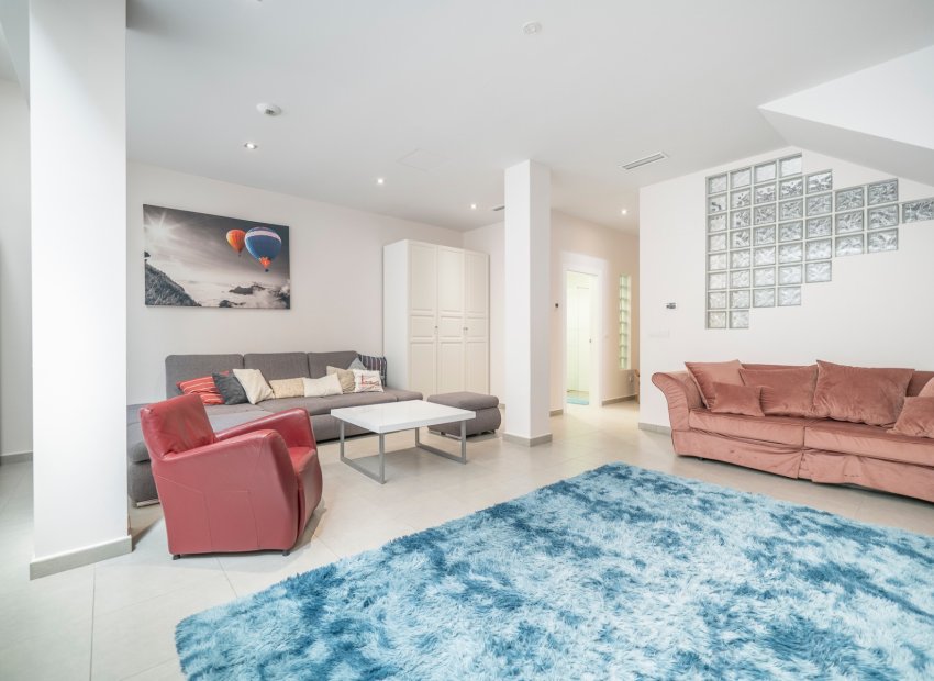 Reventa - Villa - Torrevieia - Torrevieja