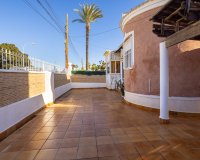 Reventa - Villa - Torrevieia - Urbanización San Luis