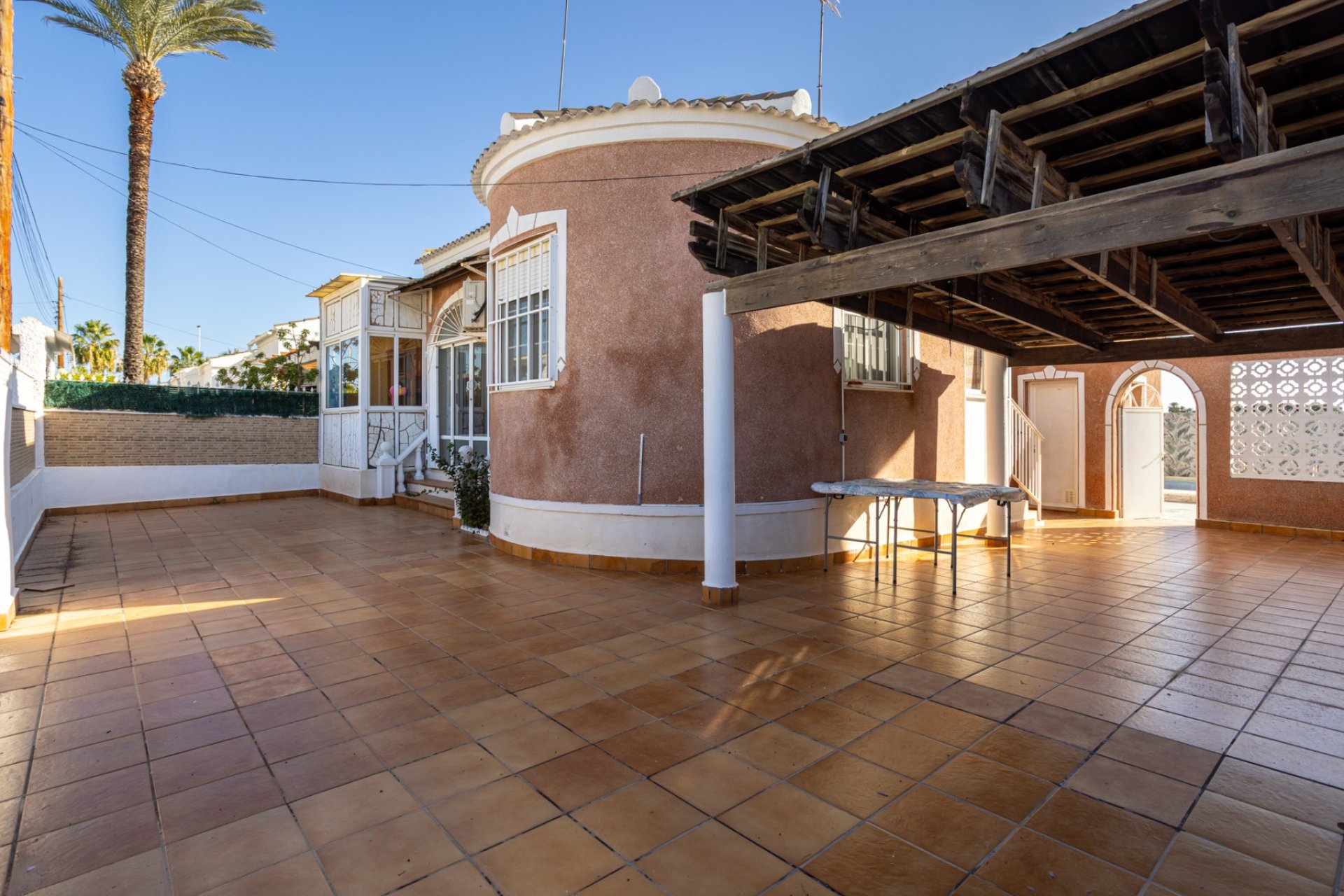 Reventa - Villa - Torrevieia - Urbanización San Luis