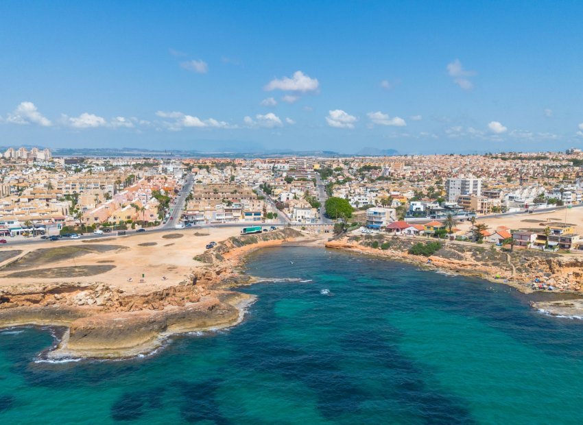 Reventa - Villa - Torrevieia - Zona los Frutales