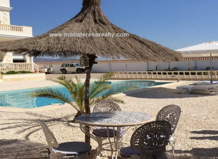 Reventa - Villa - Valle del Sol