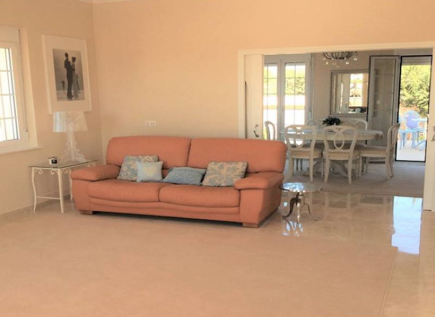 Reventa - Villa - Valle del Sol