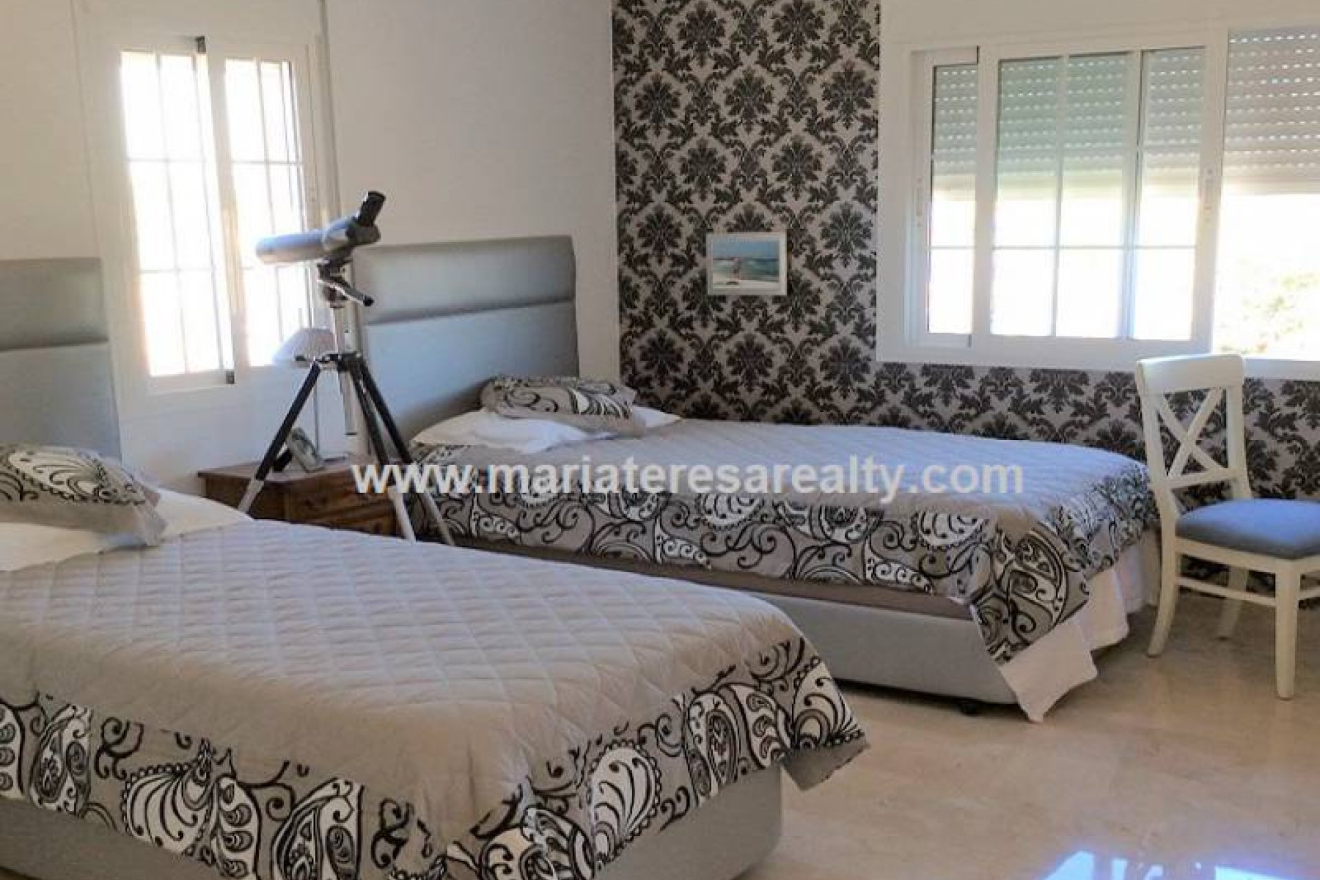 Reventa - Villa - Valle del Sol