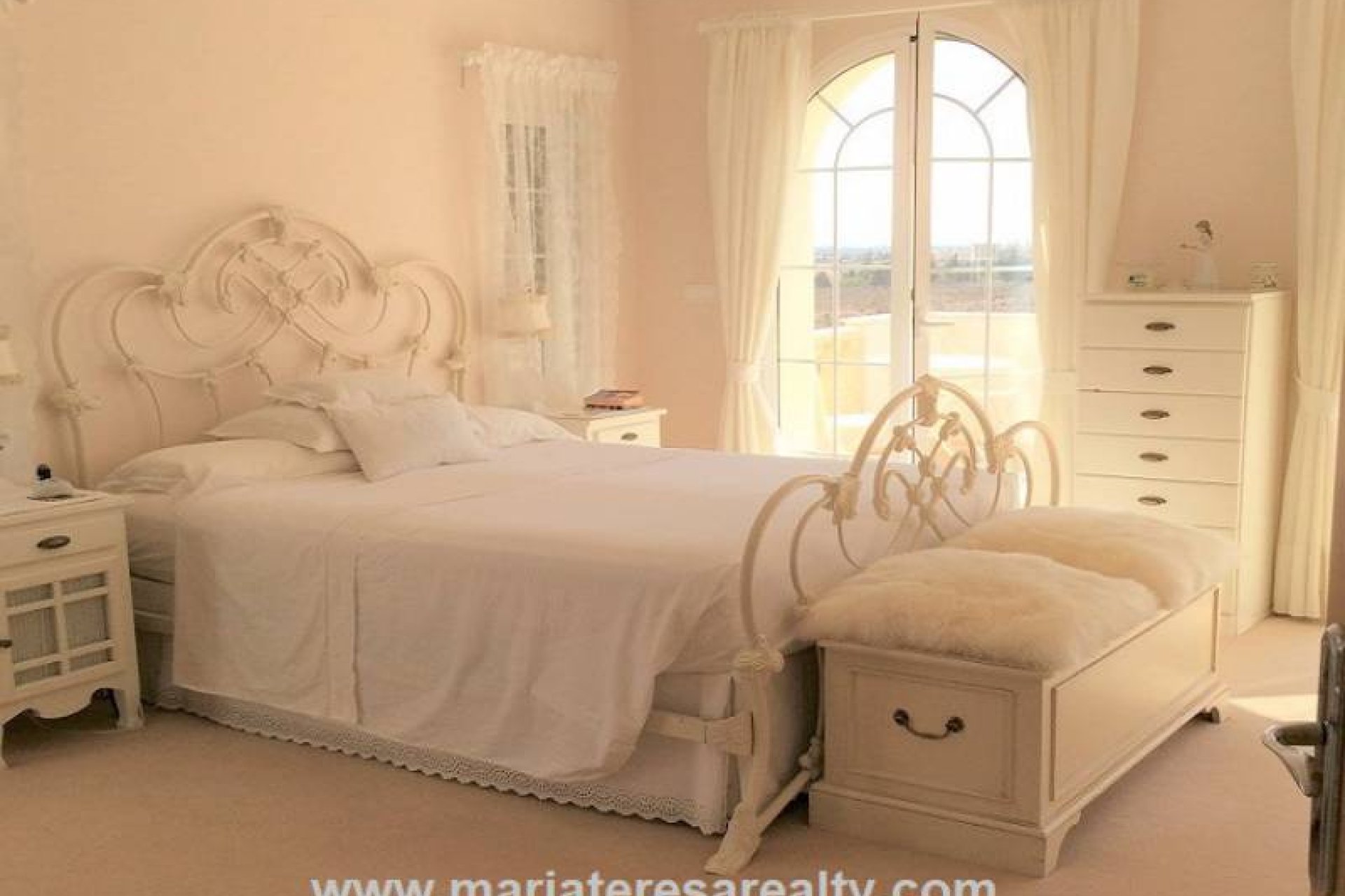 Reventa - Villa - Valle del Sol