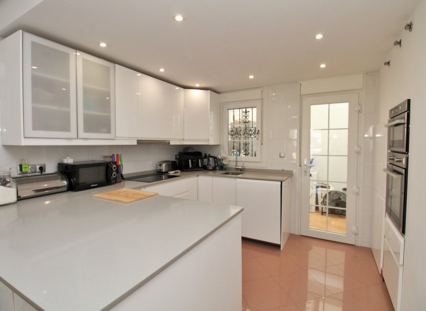 Reventa - Villa - Villamartín - Los Dolses