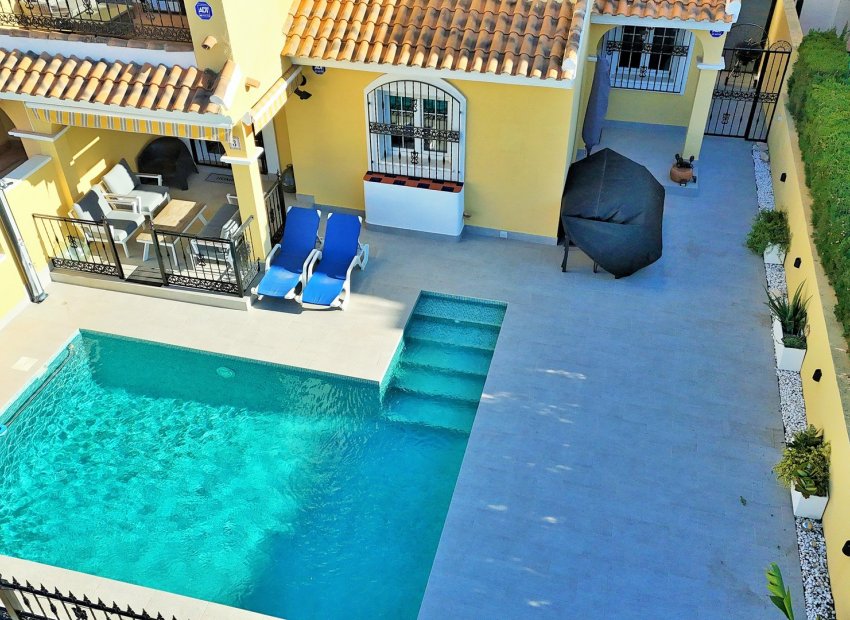 Reventa - Villa - Villamartín - Los Dolses