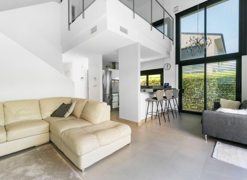 Reventa - Villa - Villamartín - Los Dolses