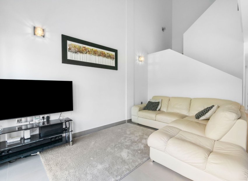 Reventa - Villa - Villamartín - Los Dolses