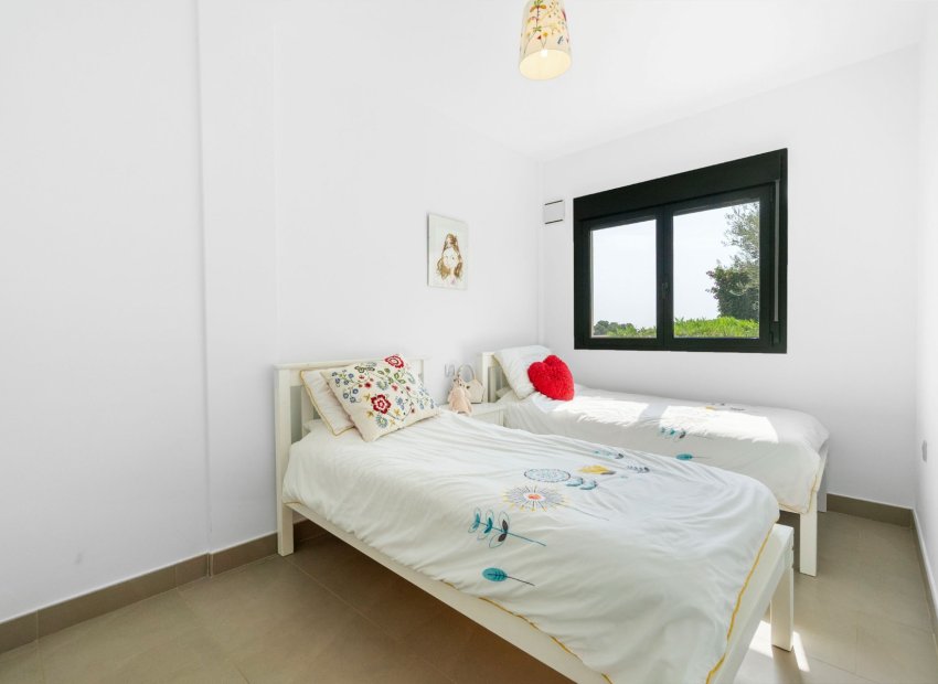 Reventa - Villa - Villamartín - Los Dolses