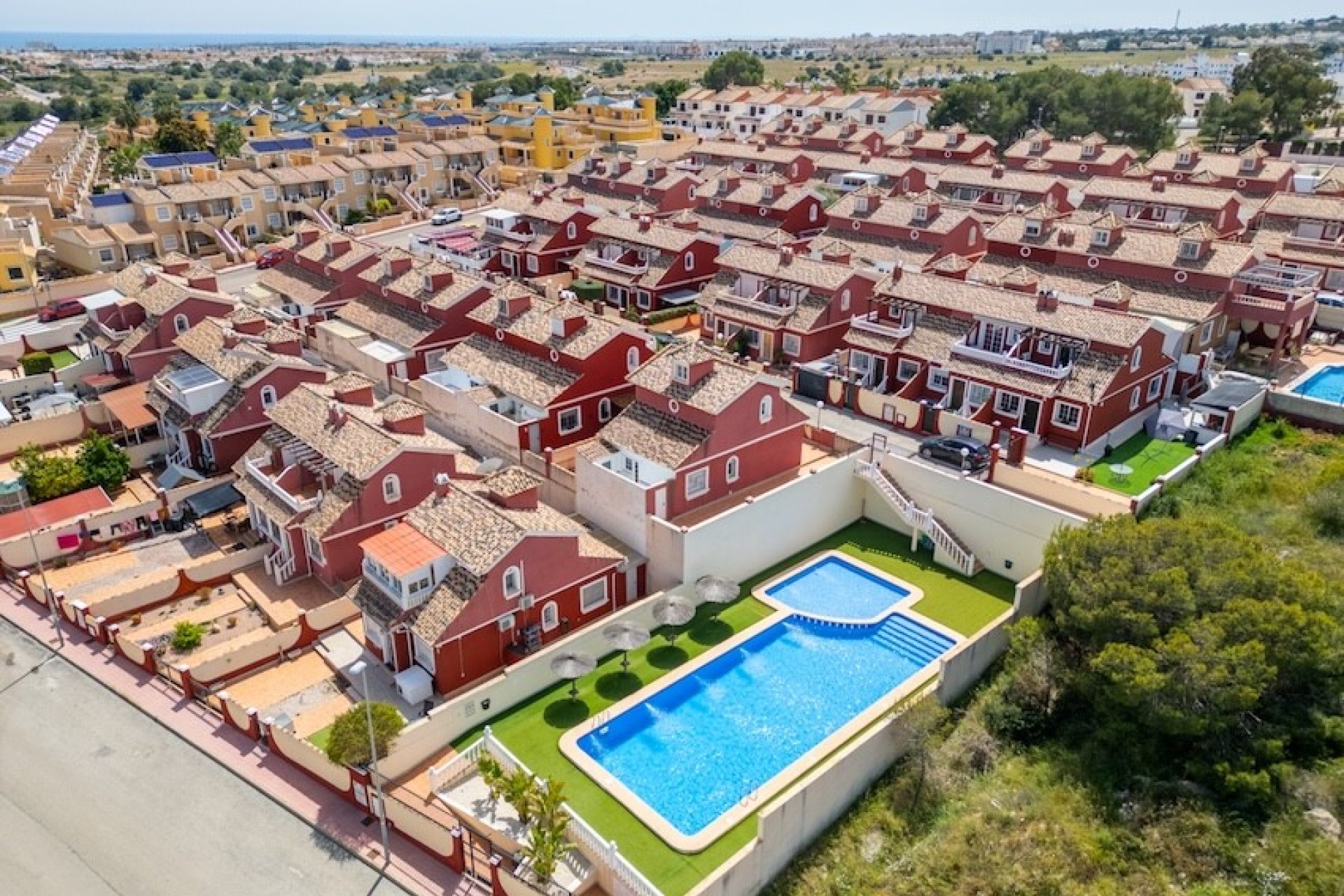 Reventa - Villa - Villamartín - PAU 26
