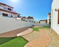 Reventa - Villa - Villamartín - PAU 8