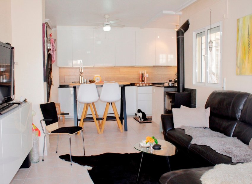 Reventa - Villa - Villamartín - PAU 8