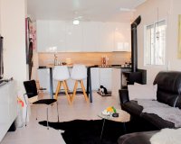 Reventa - Villa - Villamartín - PAU 8