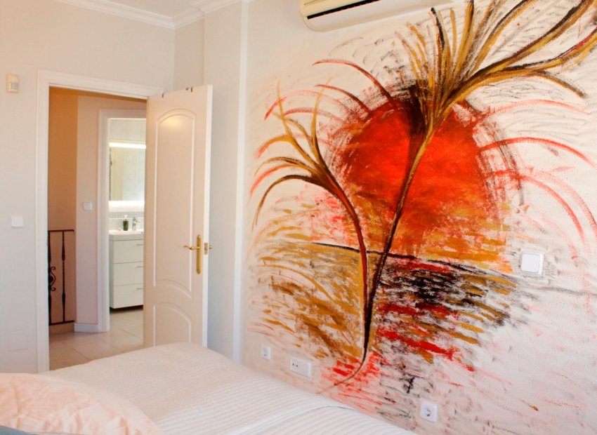 Reventa - Villa - Villamartín - PAU 8