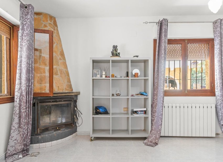 Reventa - Villa - Villamartín - Res. Las Filipinas