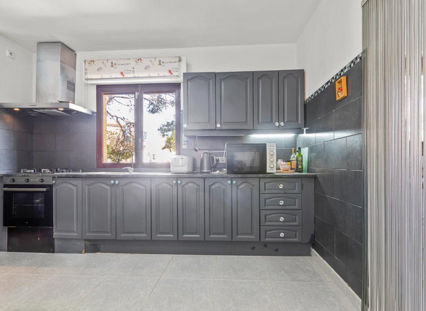 Reventa - Villa - Villamartín - Res. Las Filipinas