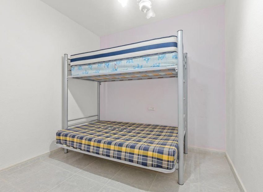 Reventa - Villa - Villamartín - Res. Las Filipinas