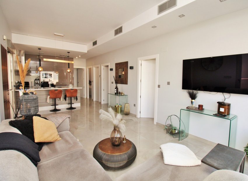 Reventa - Villa - Villamartín