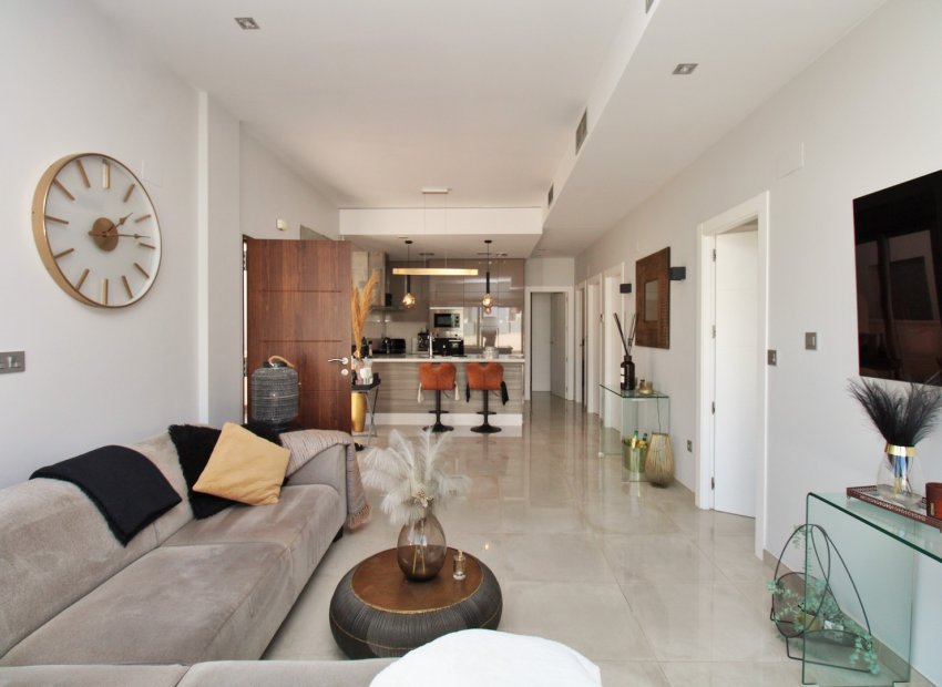 Reventa - Villa - Villamartín