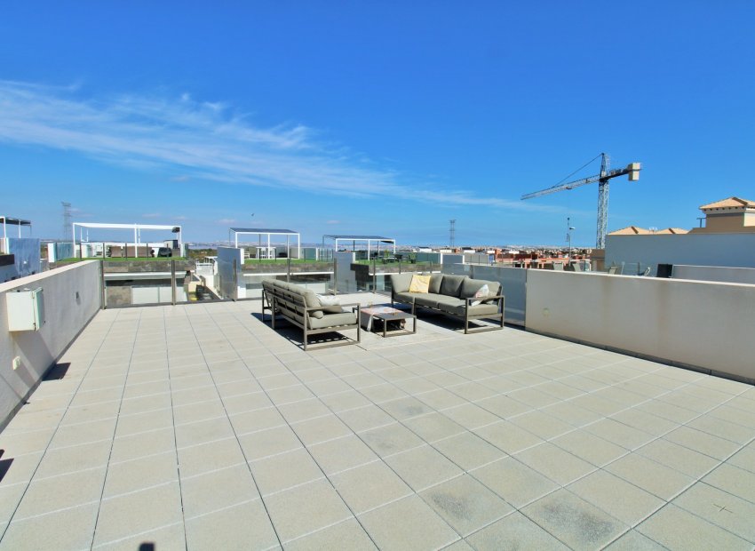 Reventa - Villa - Villamartín