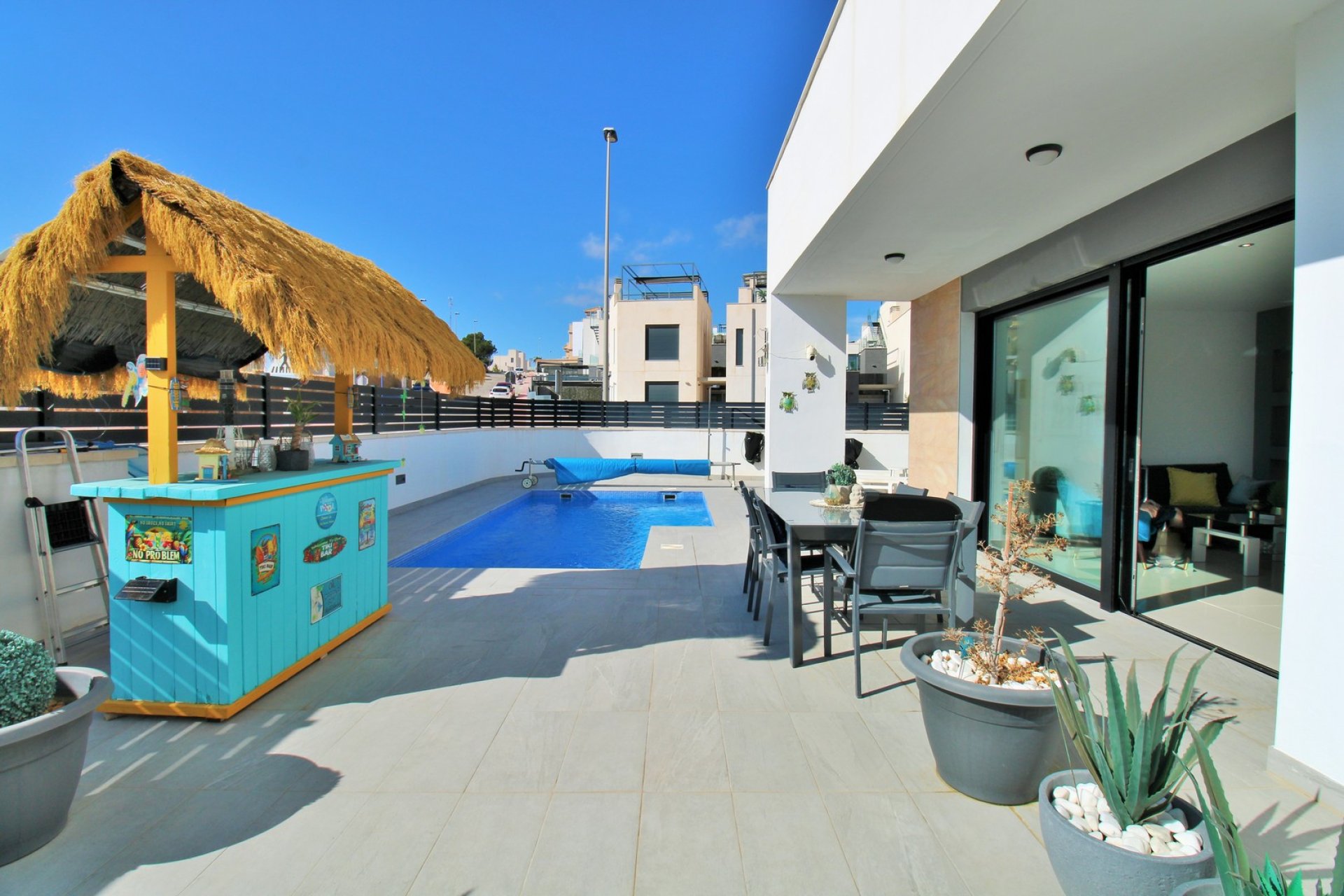 Reventa - Villa - Villamartín