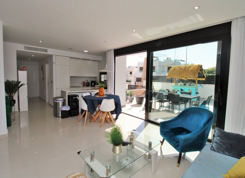 Reventa - Villa - Villamartín