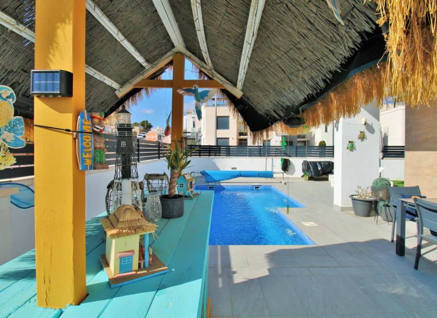 Reventa - Villa - Villamartín