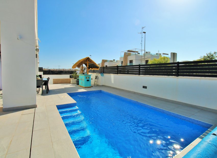 Reventa - Villa - Villamartín