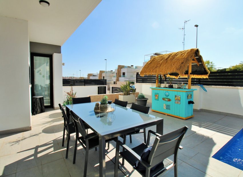 Reventa - Villa - Villamartín