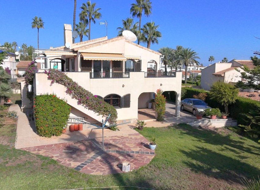 Reventa - Villa - Villamartin