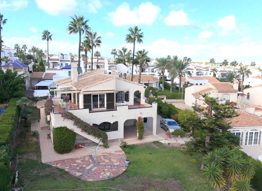 Reventa - Villa - Villamartin