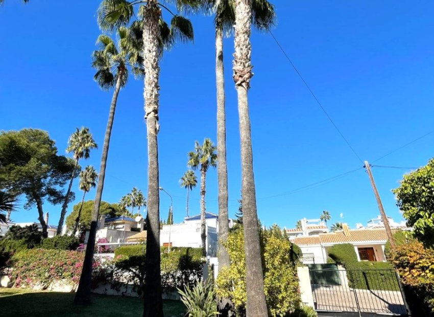 Reventa - Villa - Villamartin