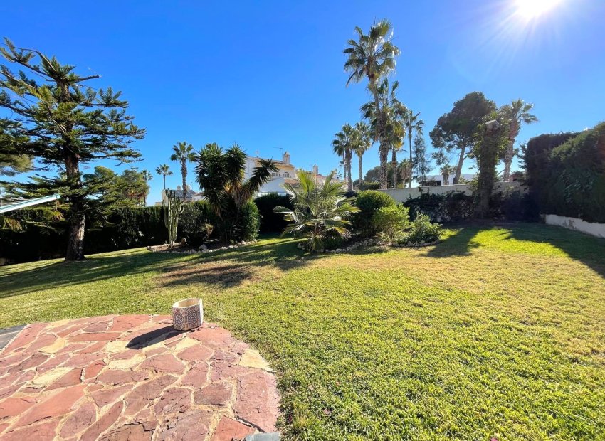 Reventa - Villa - Villamartin