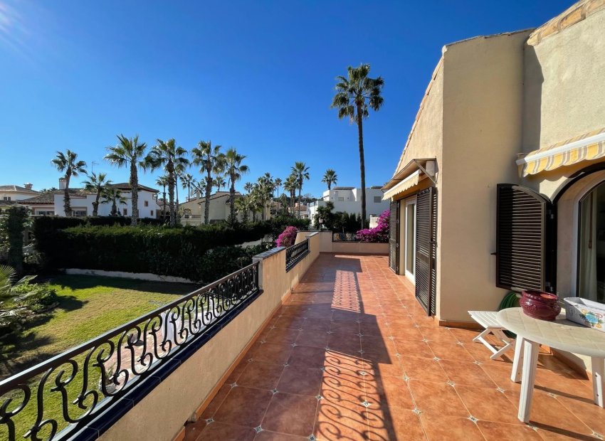 Reventa - Villa - Villamartin