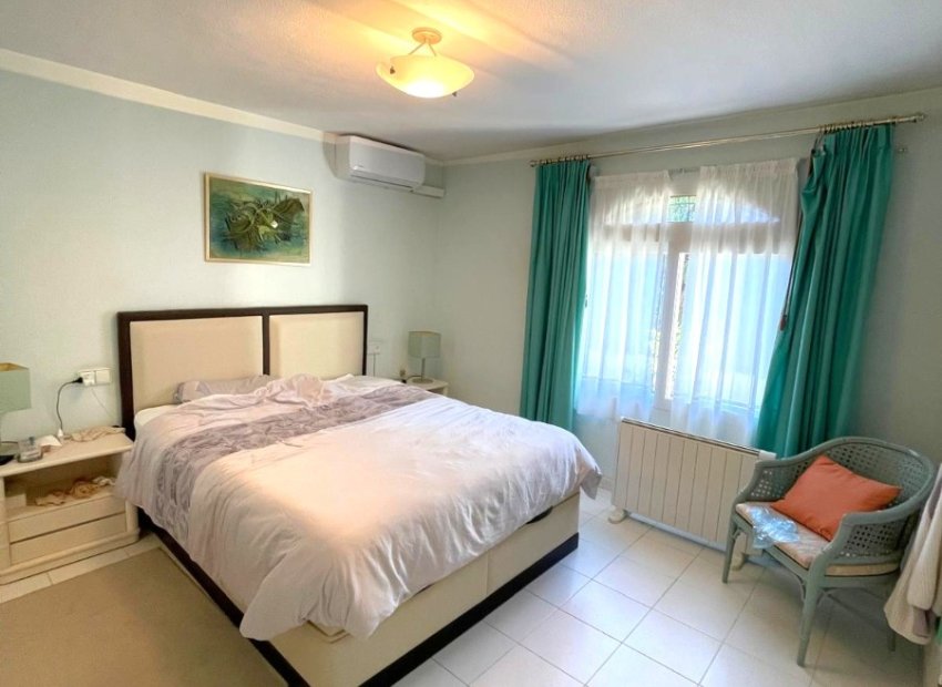 Reventa - Villa - Villamartin