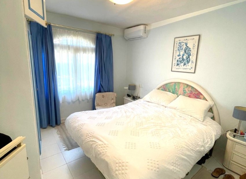 Reventa - Villa - Villamartin