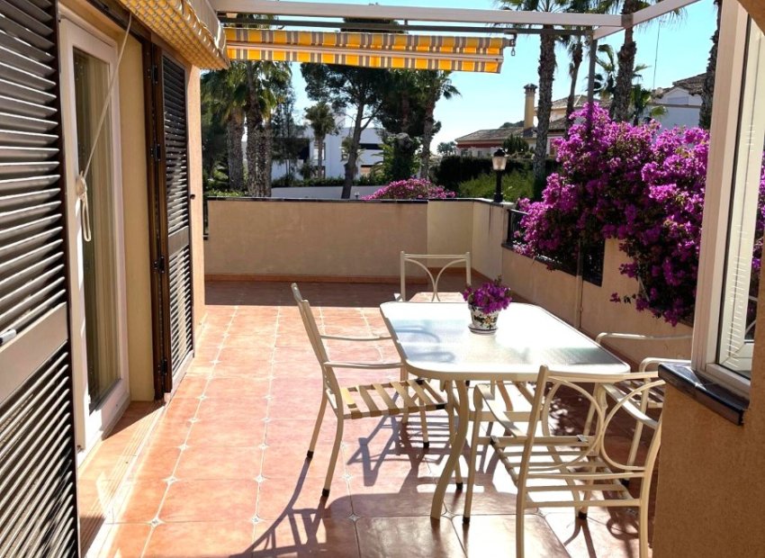 Reventa - Villa - Villamartin