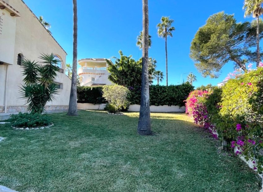 Reventa - Villa - Villamartin