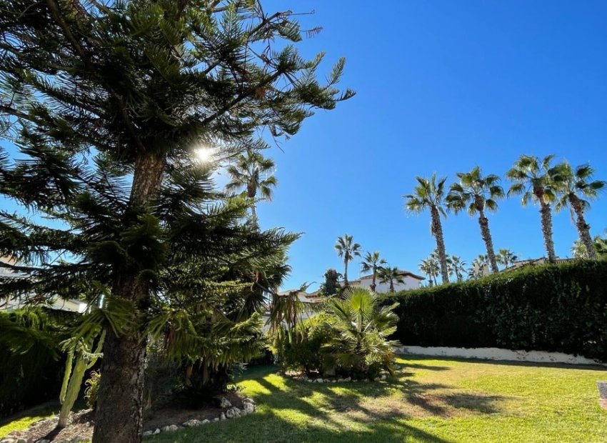 Reventa - Villa - Villamartin