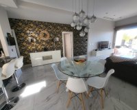 Reventa - Villa - Villamartín