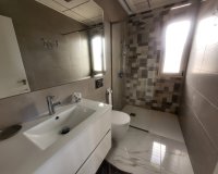 Reventa - Villa - Villamartín