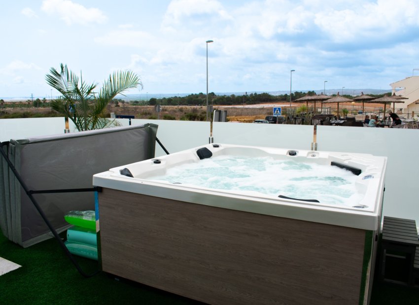 Reventa - Villa - Vistabella