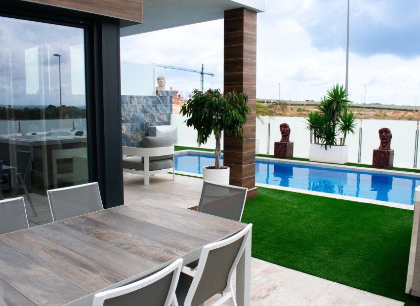 Reventa - Villa - Vistabella